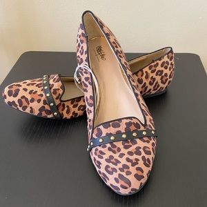 NWT Leopard Flats - Size 11